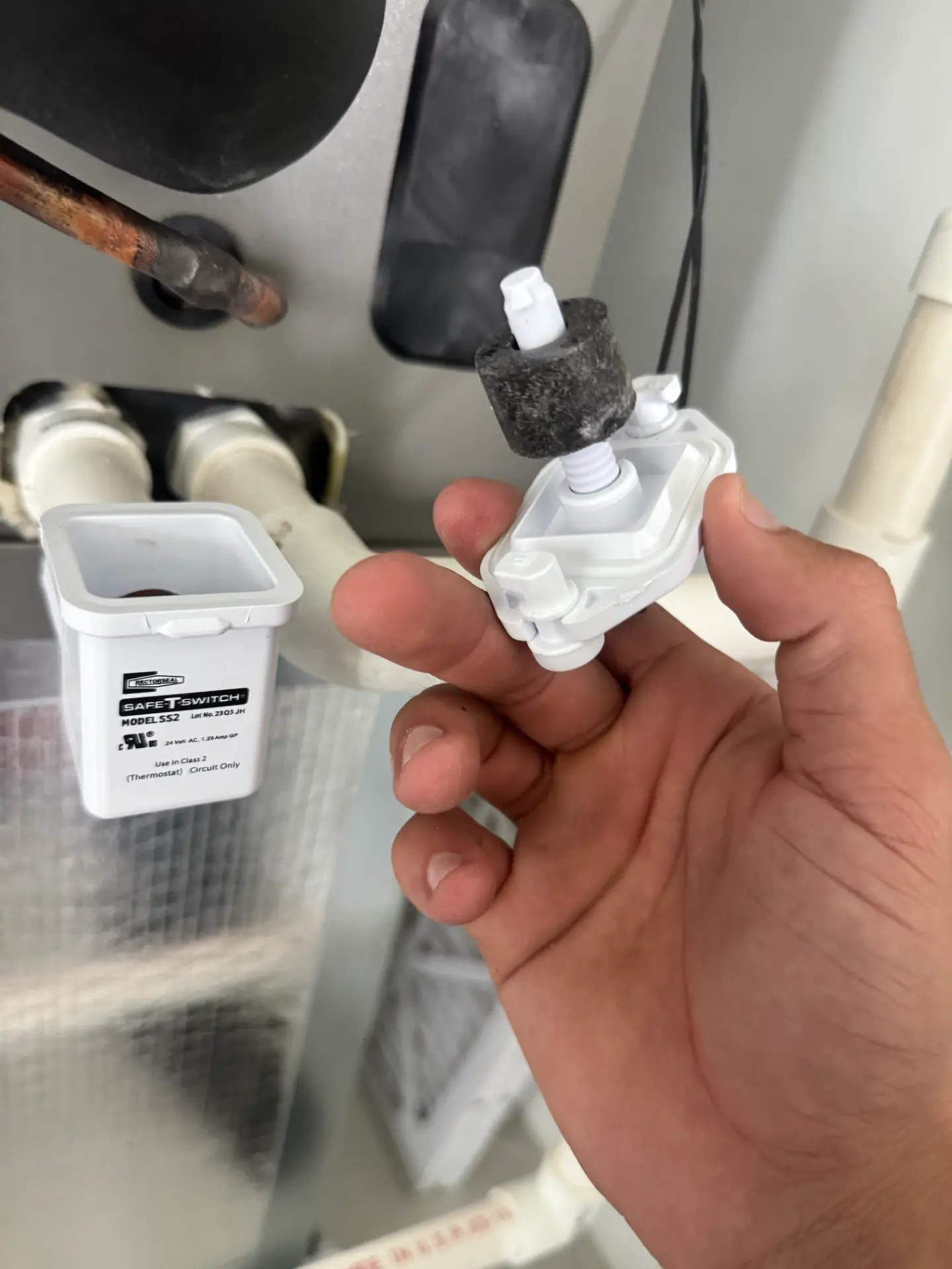 Safety float switch install